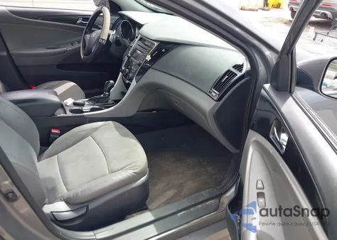 2014 Hyundai Sonata Se z USA, uszkodzony, nr VIN 5NPEC4AC6EH835530